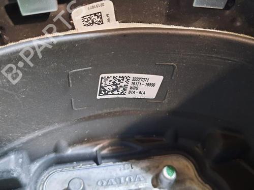 Rat VOLVO XC60 II (246) D4 Polestar | BP31273108C49 