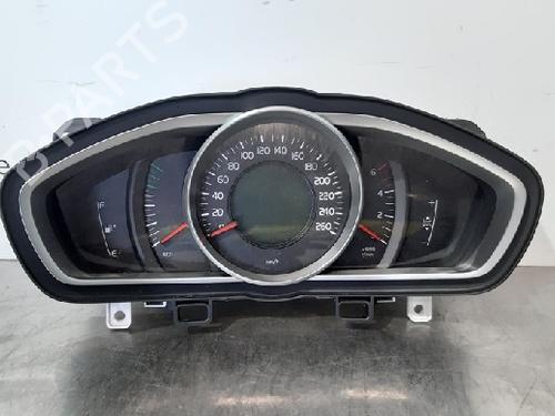 Instrument cluster VOLVO V40 Hatchback (525) D2 | BP10870105C47 