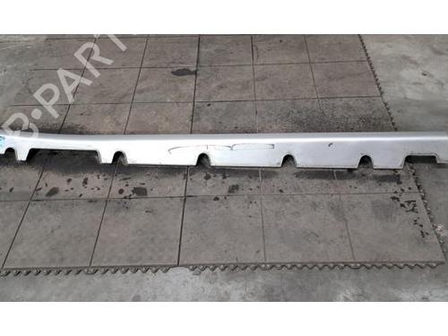 Minigonna laterale destra Minigonna laterale destra HYUNDAI IONIQ 5 (NE) EV All-wheel Drive (305 hp) 33918214 33918214