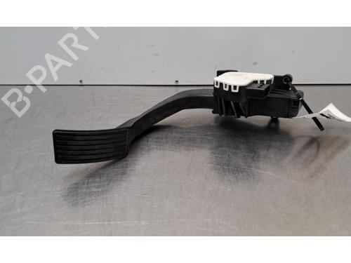 Used Pedal Pedal 37674625 37674625