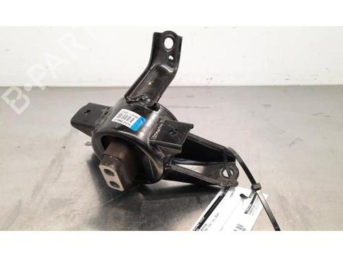 Used Engine mount Engine mount HYUNDAI i10 III (AC3, AI3) 1.0 MPi (63 hp) 28490864 28490864