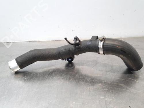 Used Intercooler pipe KIA SORENTO I (JC) 2.5 CRDi (170 hp) 21673236