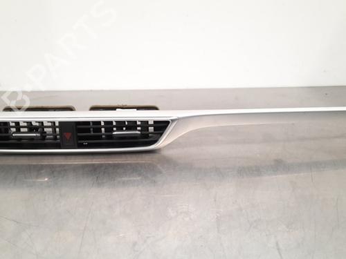 Used Air vent MG MG ZS SUV (AZS1) 1.0 T-GDi (111 hp) 20692804