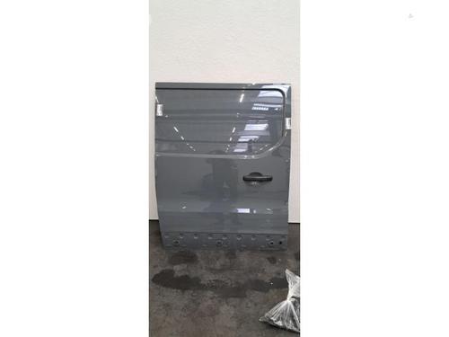 right-slide-door-renault-trafic-iii-van-fg_-2014-39180053 main image