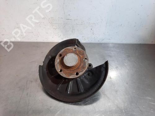 Used Left rear steering knuckle AUDI A3 Sportback (8VA, 8VF) 2.0 TDI (150 hp) 23587926