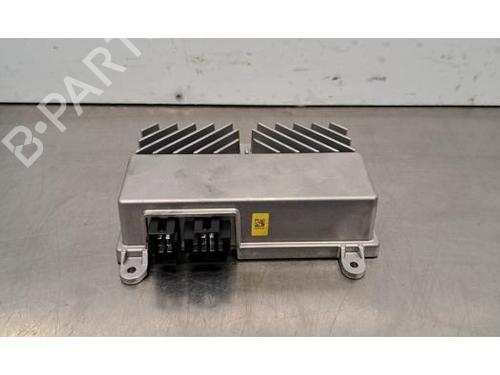 Used Electronic module Electronic module PORSCHE MACAN (95B) 2.9 GTS (95BBL1) (380 hp) 33247741 33247741