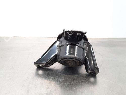 Used Engine mount HYUNDAI TUCSON (TL, TLE) 2.0 CRDi All-wheel Drive (185 hp) 17110989