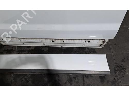 Left front door LAND ROVER RANGE ROVER EVOQUE (L538) 2.0 D 4x4 | BP24343615C2 