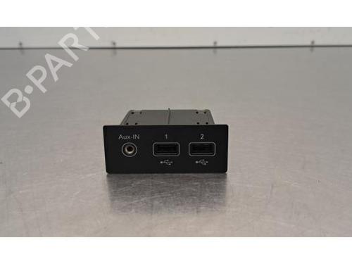 Used Electronic module Electronic module RENAULT CAPTUR II (HF_) TCe 155 (HFMN) (154 hp) 40285572 40285572