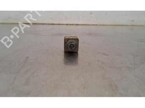 Kamera LAND ROVER DEFENDER Station Wagon (L663) D240 SD4 4x4 (241 hp) 26916078