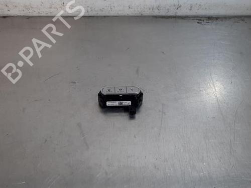 Used Switch Switch MERCEDES-BENZ GLE (V167) GLE 350 de 4-matic (167.106) (333 hp) 39754448 39754448