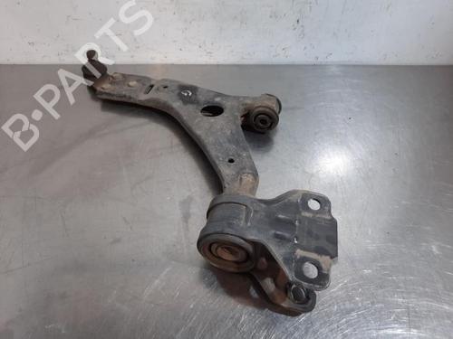 Used Left front suspension arm FORD KUGA II (DM2) 1.6 EcoBoost (150 hp) 23580481
