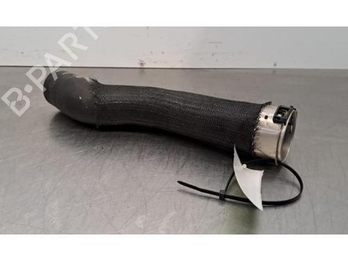Tubo do intercooler DS DS 7 Crossback (J4_, JR_, JC_) E-TENSE 4x4 (J45GBU) (300 hp) 31705443