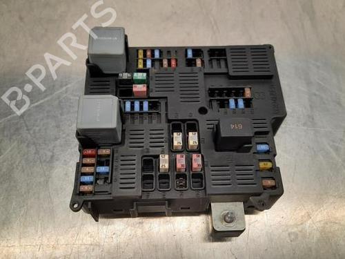 Used Fuse box VOLVO XC60 II (246) B4 Mild-Hybrid AWD (197 hp) 23639673