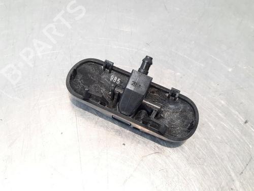 Washer pump VW TOURAN (5T1) 1.6 TDI | BP15027698E24