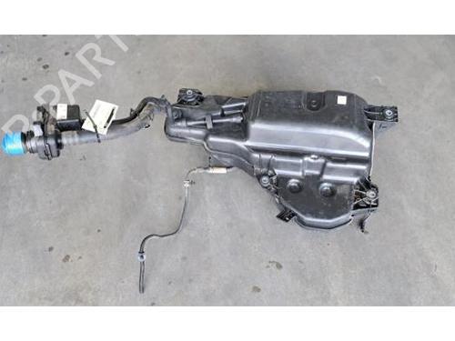 Used AdBlue tank LAND ROVER DEFENDER Station Wagon (L663) P300 Si4 4x4 (300 hp) 27975475
