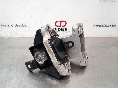 Used Engine mount HYUNDAI TUCSON (TL, TLE) 1.6 T-GDi (177 hp) 10896415