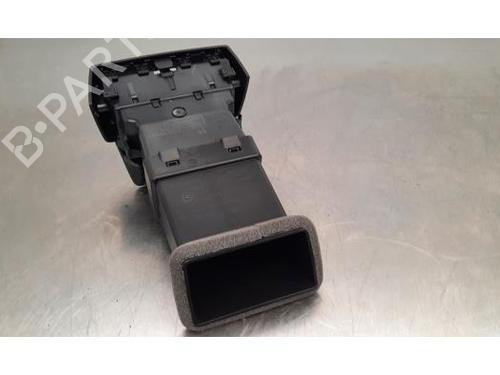 Air vent AUDI A3 Sportback (8YA, 8YF) 30 TDI | BP23608093I21 