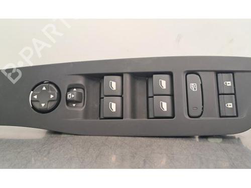 Used Switch PEUGEOT 308 III (FB_, FH_, FP_, F3_, FM_) PureTech 130 (FPHNSL, FPHNST) (131 hp) 28033038