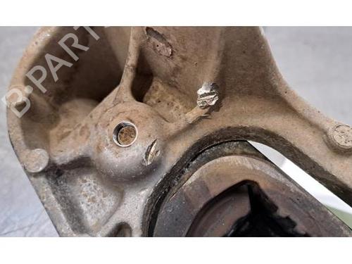 Gearbox mount MERCEDES-BENZ VITO Van (W447) 110 CDI (447.601, 447.603, 447.605) | BP24137051M88 