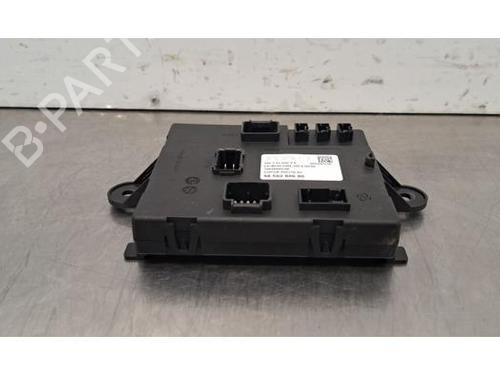 Used Electronic module PEUGEOT 308 III (FB_, FH_, FP_, F3_, FM_) e-308 (FMZKWZ) (156 hp) 30663184