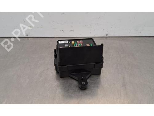 Fuse box CITROËN JUMPY III Van (V_) 1.6 BlueHDi 95 | BP30501303E1