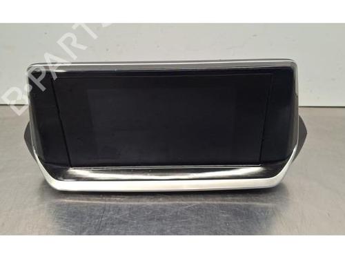 Used Display monitor PEUGEOT 208 II (UB_, UP_, UW_, UJ_) 1.2 PureTech 100 (101 hp) 32284596