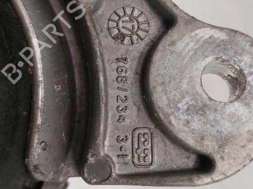 Engine mount MERCEDES-BENZ GLC (X253) 250 d 4-matic (253.909) | BP19689560M89 