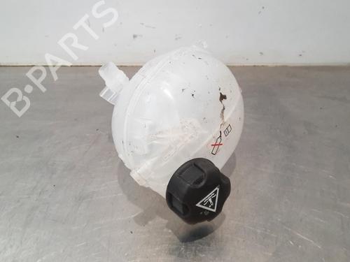 Used Expansion tank CITROËN C4 III (BA_, BB_, BC_) ë-C4 (BCZKXC, BZCKSC) (136 hp) 11729343