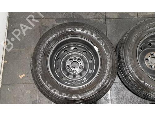 Fælk PEUGEOT BOXER Van 2.2 BlueHDi 120 | BP31371864C45