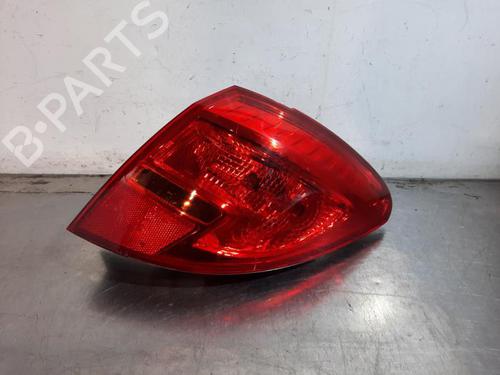 Used Right taillight Right taillight OPEL MERIVA B MPV (S10) 1.4 (75) (120 hp) 36757851 36757851