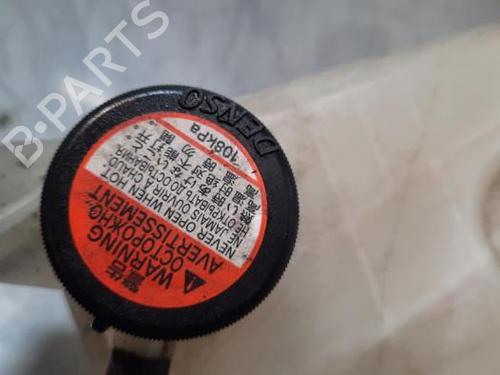 Used Expansion tank TOYOTA AURIS (_E18_) 1.2 (NRE185_, NRE185R) (116 hp) 18237054