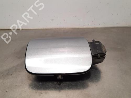 Used Fuel flap PEUGEOT 308 II (LB_, LP_, LW_, LH_, L3_) 1.2 THP 130 (131 hp) 23583266