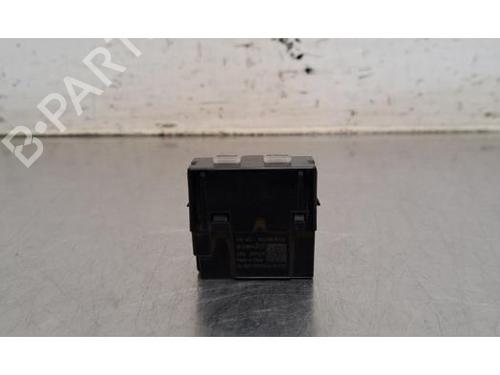Electronic module SKODA OCTAVIA IV Combi (NX5, PV5) 2.0 TDi | BP36012377M83 - Image 2