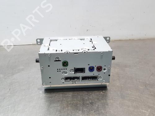 Used Radio VOLVO V60 II (225) D4 (190 hp) 16917233