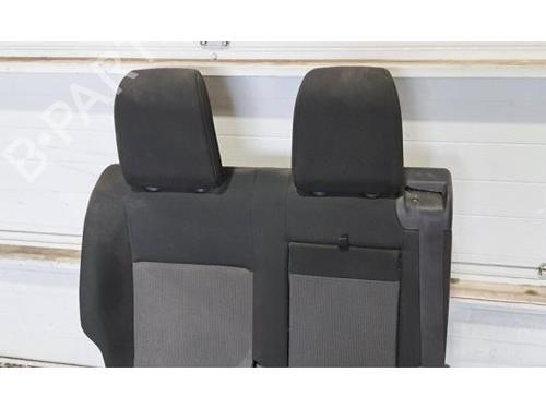 Right front seat PEUGEOT EXPERT Van (V_) 1.5 BlueHDi 120 | BP26589880C16