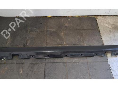 Used Right sideskirt MERCEDES-BENZ A-CLASS Saloon (V177) A 200 (177.187) (163 hp) 28684833
