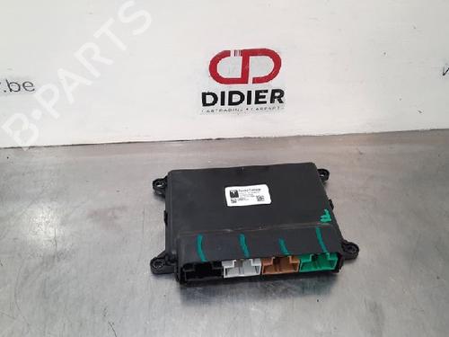Used Electronic module TESLA MODEL S (5YJS) EV AWD (772 hp) 10888758