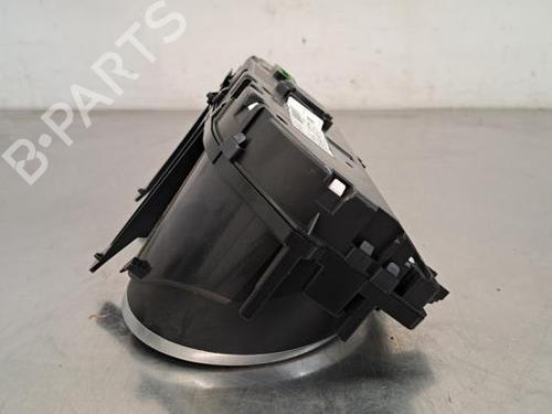 Cockpit JAGUAR XE (X760) 2.0 D | BP21674368C47 