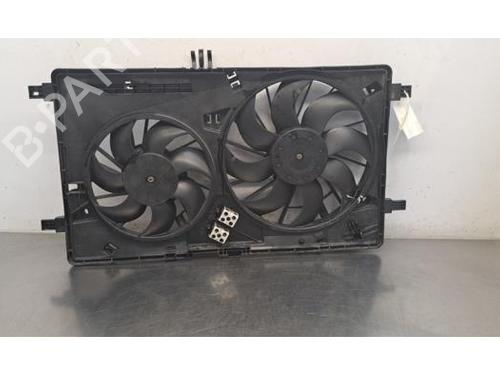 Used Radiator fan Radiator fan 36657419 36657419