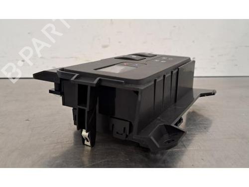 Switch NISSAN X-TRAIL IV (T33) 1.5 VC-T e-Power | BP32510854I30