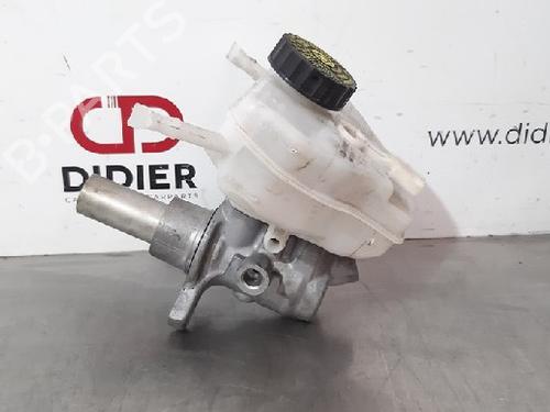 Used Brake master cylinder MERCEDES-BENZ C-CLASS (W205) C 180 BlueTEC / d (205.036) (116 hp) 10872824