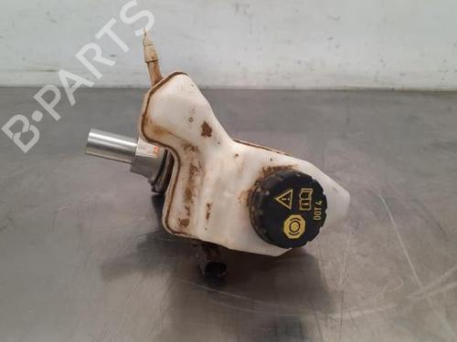 Used Brake master cylinder SKODA SUPERB III Estate (3V5) 2.0 TDI (150 hp) 23610592