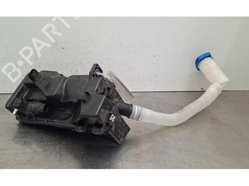 Used Windscreen washer tank Windscreen washer tank 37285220 37285220