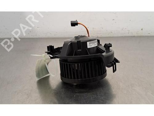 Varmeblæser AUDI Q3 (F3B) 35 TFSI (150 hp) 29234448