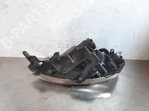 Right headlight PEUGEOT EXPERT Van (VF3A_, VF3U_, VF3X_) 2.0 HDi 130 | BP29015985C29 