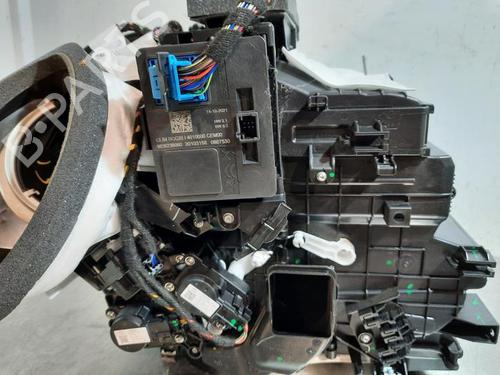 Heater matrix box CITROËN C4 III (BA_, BB_, BC_) 1.2 PureTech 130 (BAHNSA, BAHNSB) | BP31155005M61 