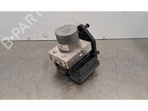 Used ABS pump MERCEDES-BENZ SPRINTER 3,5-t Van (B907, B910) 315 CDI RWD (907.631, 907.633, 907.635, 907.637) (150 hp) 30660065