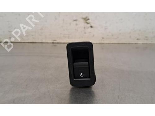 switch-audi-a4-b9-avant-8w5-8wd-2015-36099789 main image