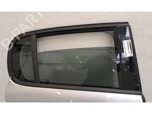 Used Right rear door Right rear door 35997475 35997475